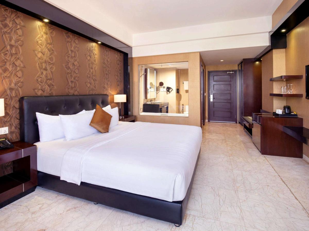 Grand Mercure Solo Baru Экстерьер фото