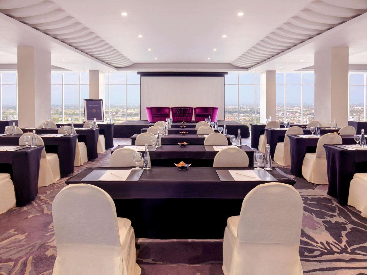Grand Mercure Solo Baru Экстерьер фото