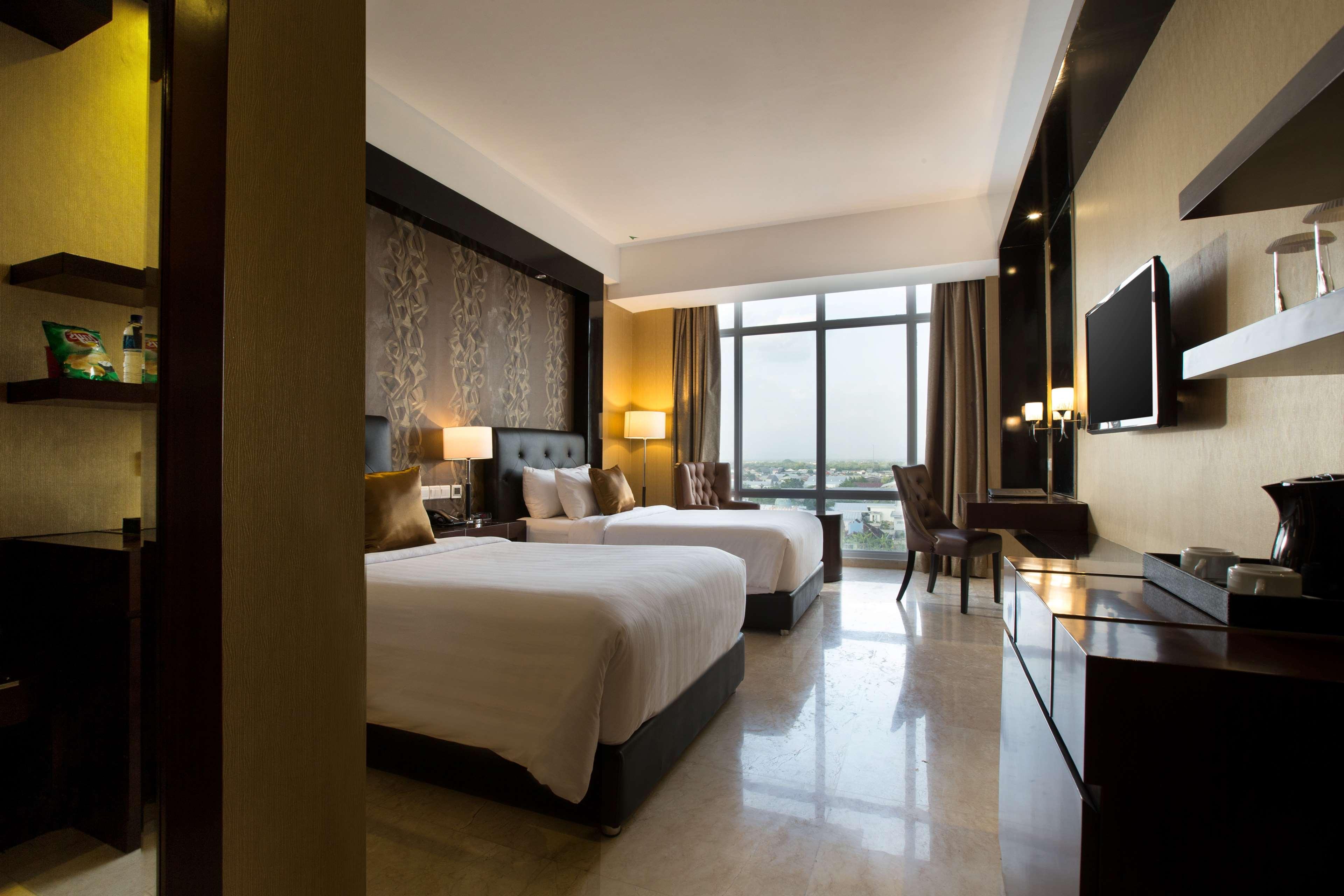 Grand Mercure Solo Baru Экстерьер фото