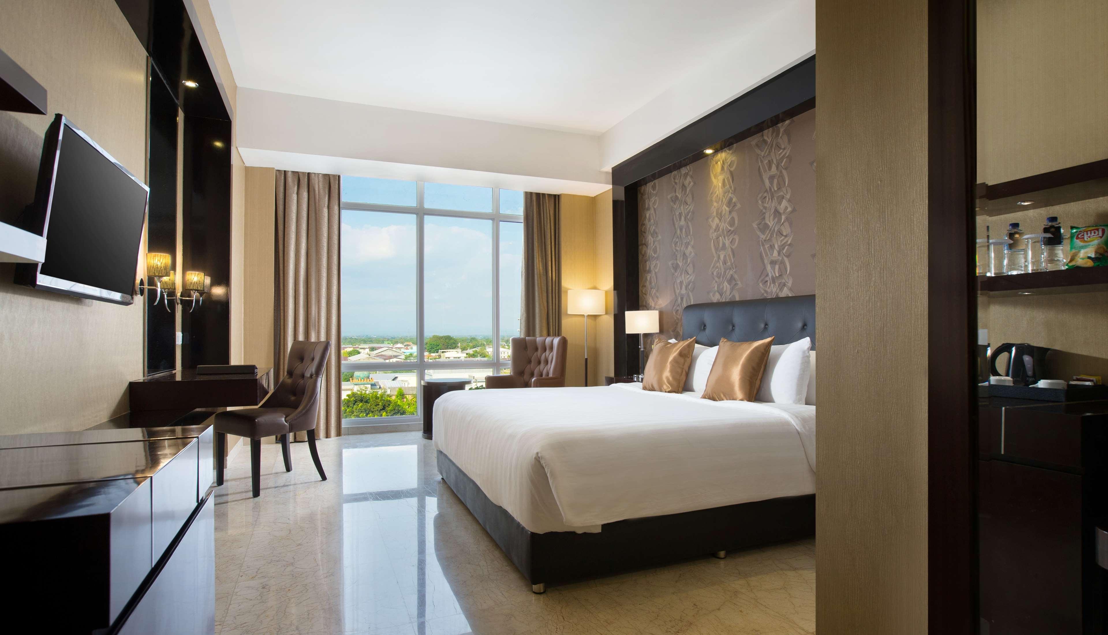 Grand Mercure Solo Baru Экстерьер фото