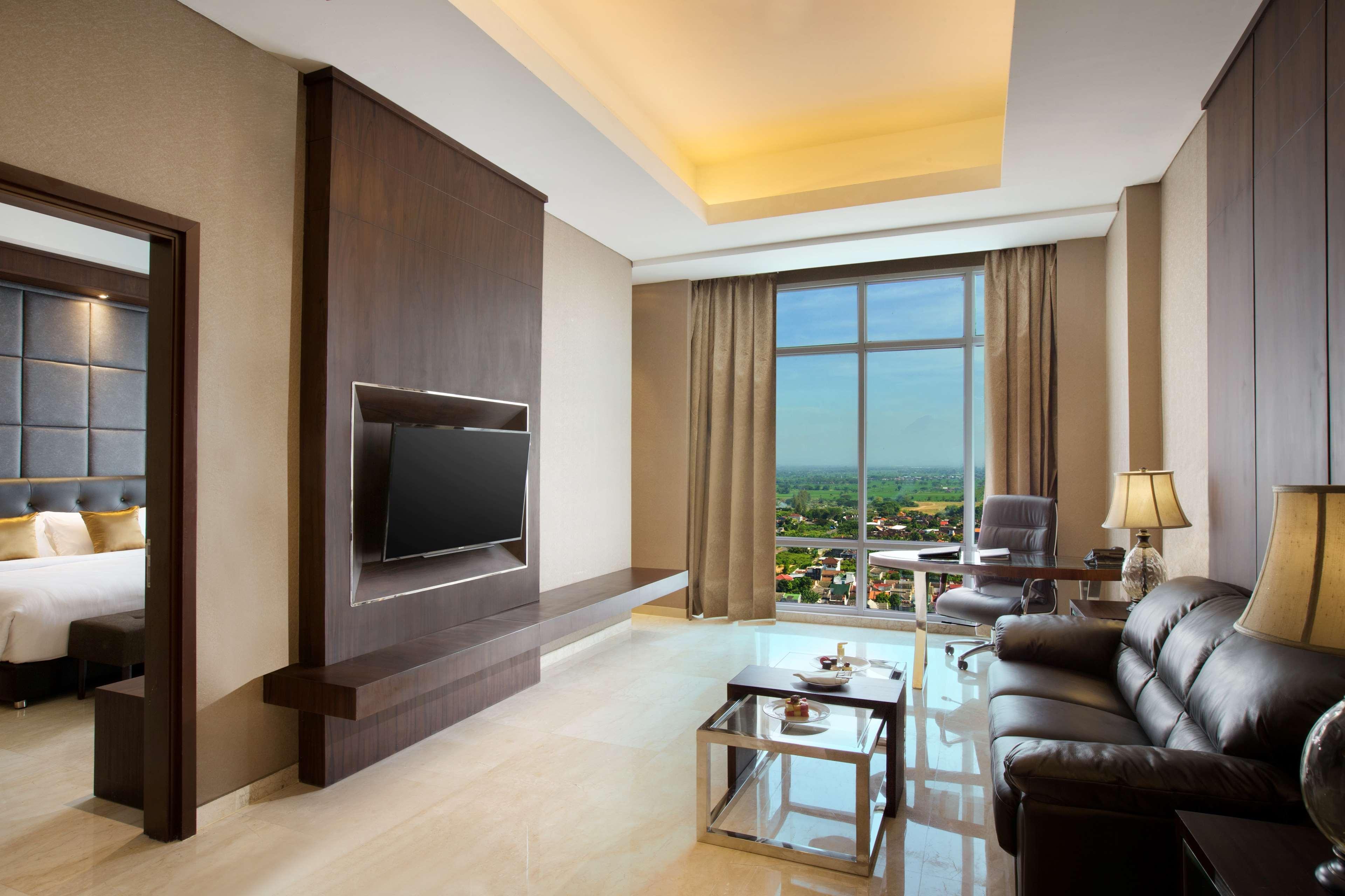 Grand Mercure Solo Baru Экстерьер фото
