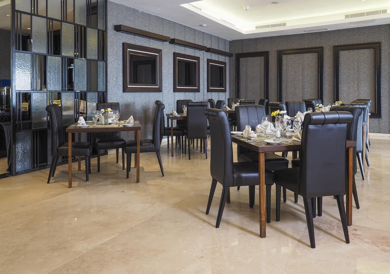 Grand Mercure Solo Baru Экстерьер фото