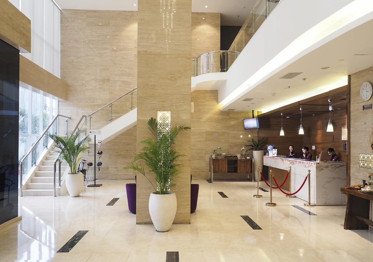 Grand Mercure Solo Baru Экстерьер фото