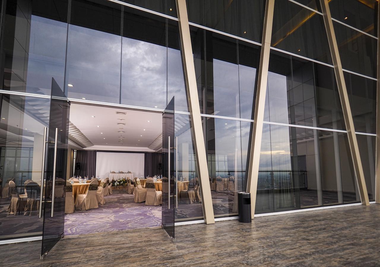 Grand Mercure Solo Baru Экстерьер фото