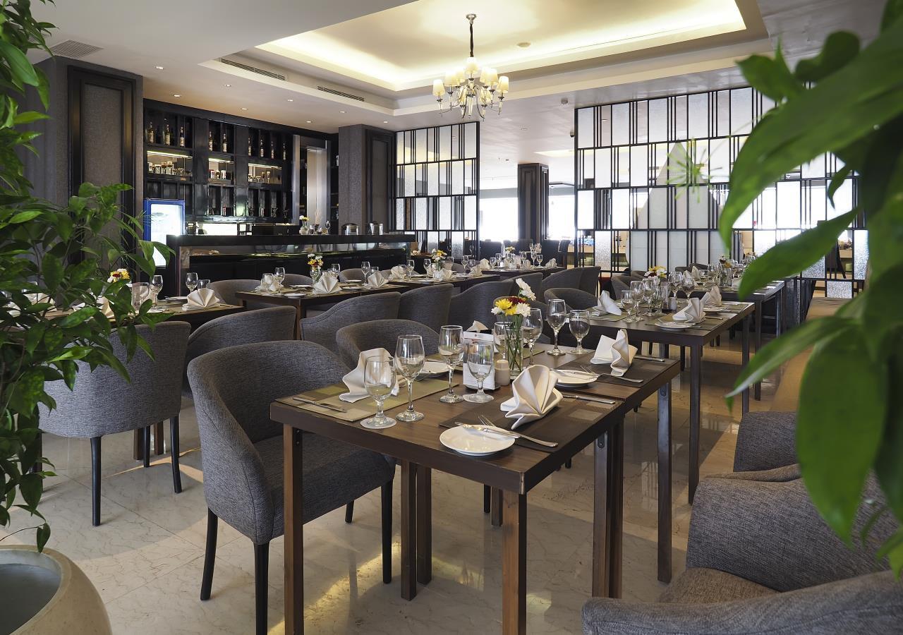 Grand Mercure Solo Baru Экстерьер фото